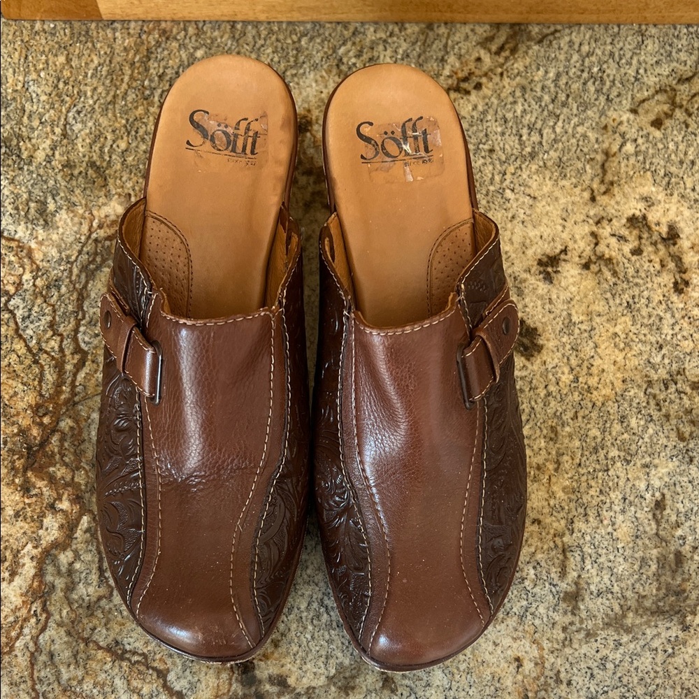 Sofft Women’s Brown Leather Slip-On Shoes